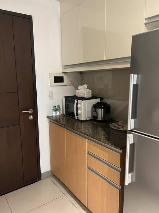 One Uptown Residences Bgc Тагіг Екстер'єр фото